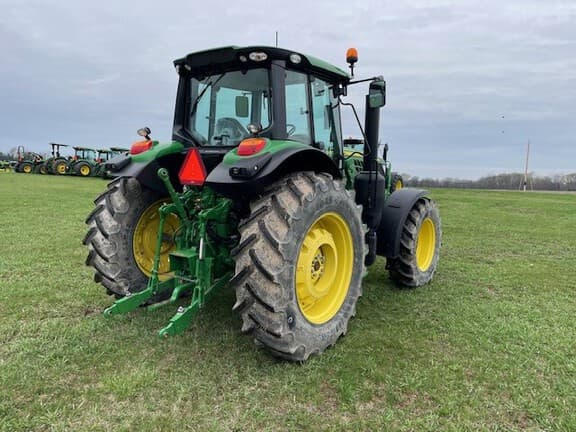 Image of John Deere 6145M equipment image 3