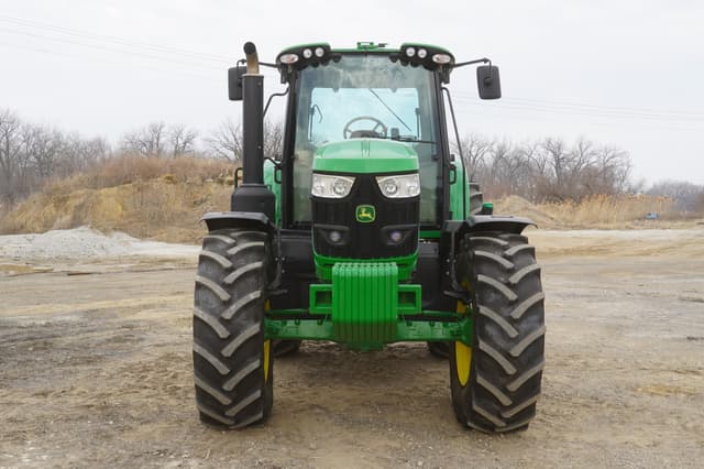 Image of John Deere 6145M equipment image 3