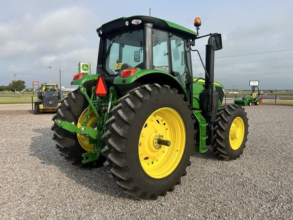 Image of John Deere 6145M equipment image 4