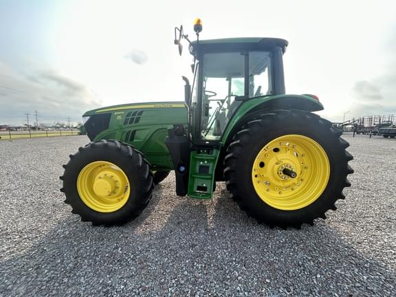 Image of John Deere 6145M equipment image 1