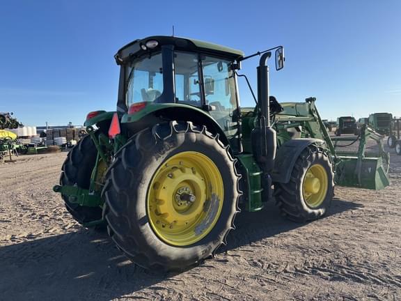 Image of John Deere 6145M equipment image 4