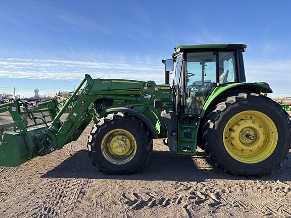 Image of John Deere 6145M equipment image 2