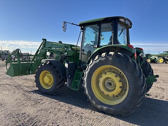 Image of John Deere 6145M equipment image 4