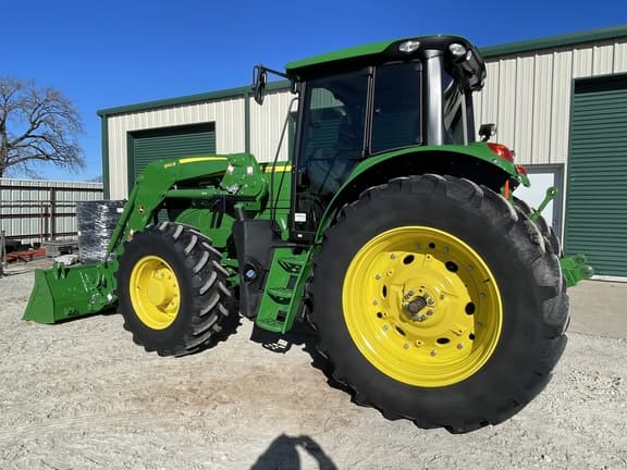 Image of John Deere 6145M equipment image 2