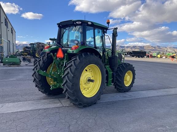 Image of John Deere 6145M equipment image 4