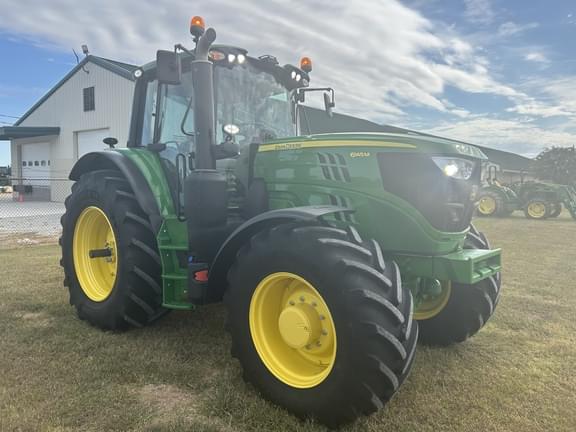 Image of John Deere 6145M equipment image 4
