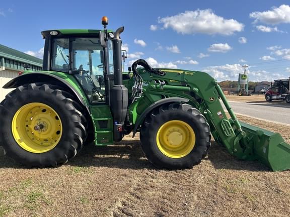 Image of John Deere 6145M equipment image 2