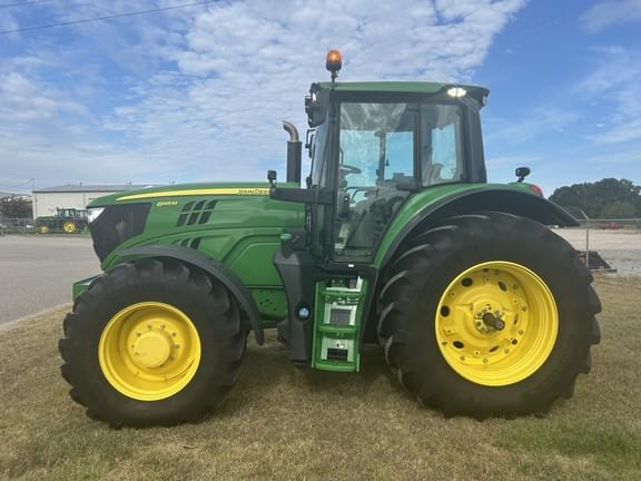 Image of John Deere 6145M equipment image 4