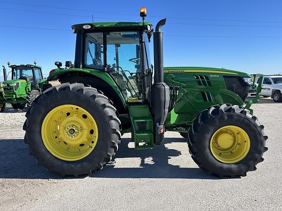 Image of John Deere 6145M equipment image 3