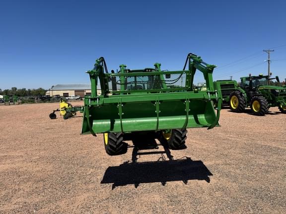 Image of John Deere 6145M equipment image 2