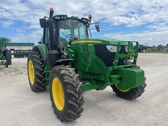 Image of John Deere 6145M equipment image 4