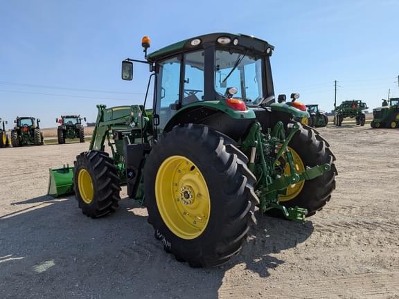 Image of John Deere 6145M equipment image 4