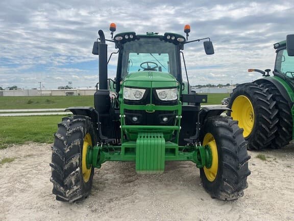 Image of John Deere 6145M equipment image 3