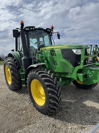 Image of John Deere 6145M equipment image 4