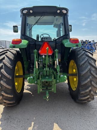 Image of John Deere 6145M equipment image 4