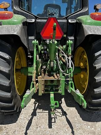 Image of John Deere 6145M equipment image 3
