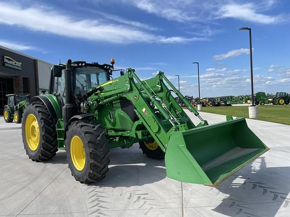 Image of John Deere 6145M equipment image 4