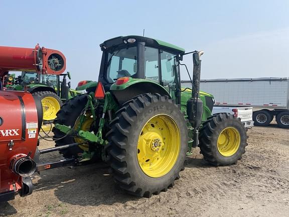 Image of John Deere 6155M equipment image 3
