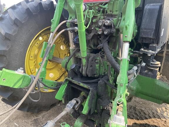 Image of John Deere 6155M equipment image 2