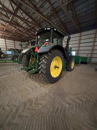 Image of John Deere 6155M equipment image 4