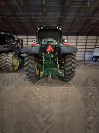 Image of John Deere 6155M equipment image 3