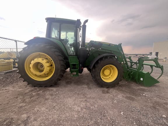 Image of John Deere 6155M equipment image 3