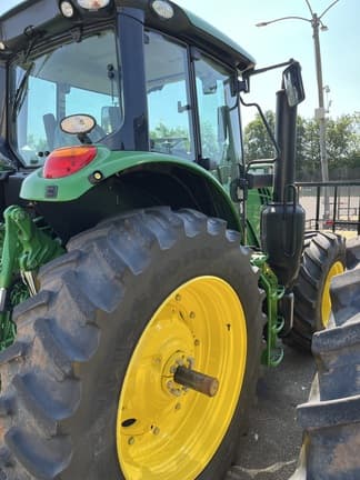 Image of John Deere 6155M equipment image 2