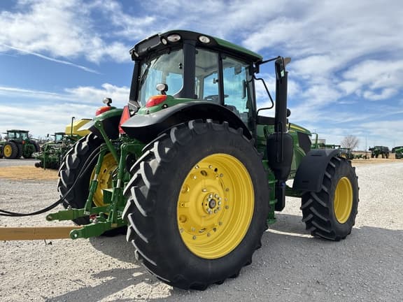 Image of John Deere 6155M equipment image 3