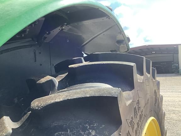 Image of John Deere 6155M equipment image 3
