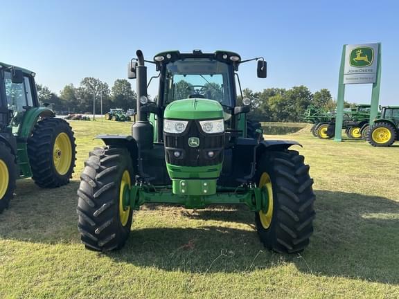 Image of John Deere 6155M equipment image 4