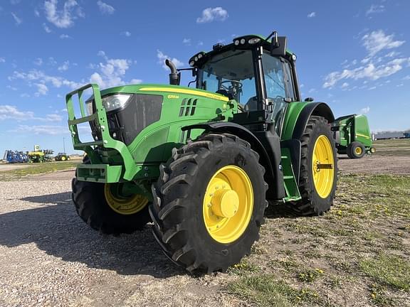 Image of John Deere 6155M equipment image 2
