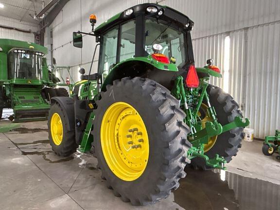 Image of John Deere 6155M equipment image 2