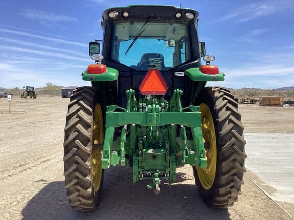Image of John Deere 6155M equipment image 3