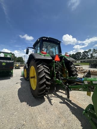 Image of John Deere 6155M equipment image 4