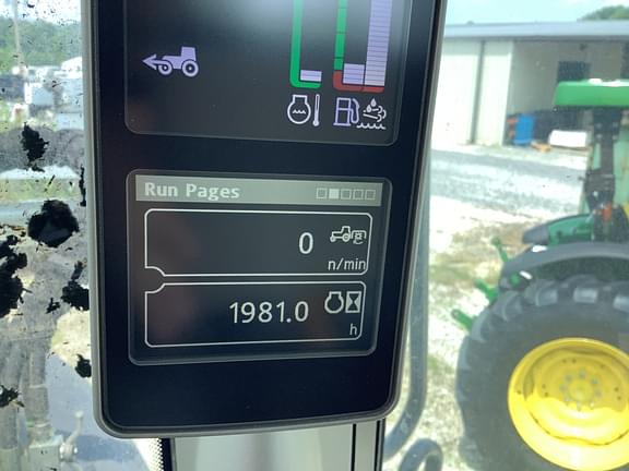 Image of John Deere 6155M equipment image 3