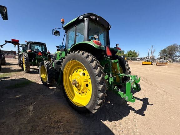 Image of John Deere 6155M equipment image 2