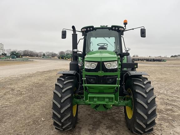 Image of John Deere 6155M equipment image 1