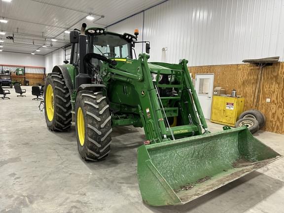 Image of John Deere 6155M equipment image 1