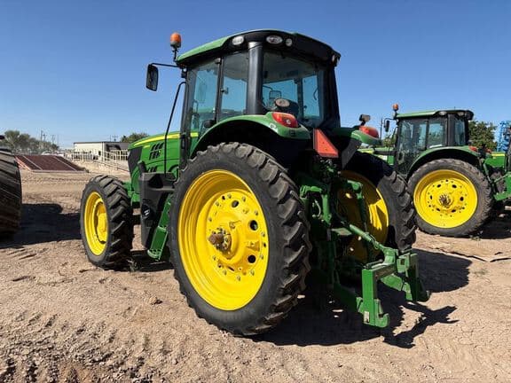 Image of John Deere 6155M equipment image 2