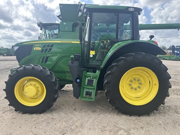 Image of John Deere 6155M equipment image 1