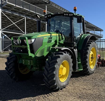 Image of John Deere 6155M equipment image 1