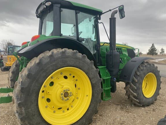Image of John Deere 6155M equipment image 1