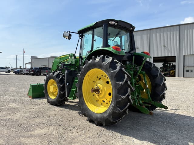 Image of John Deere 6155M equipment image 2