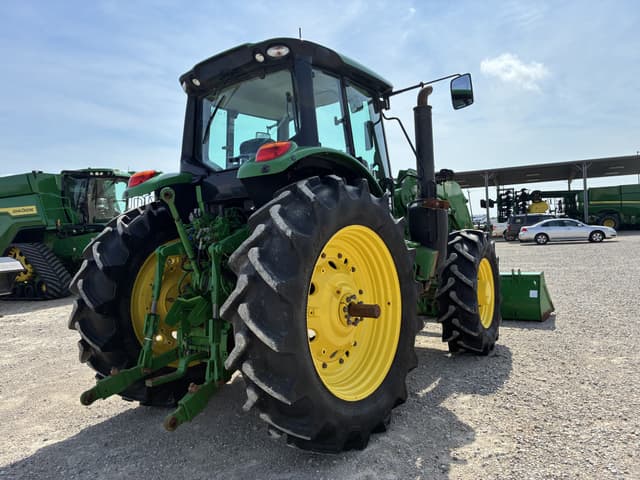 Image of John Deere 6155M equipment image 4