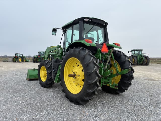 Image of John Deere 6155M equipment image 2