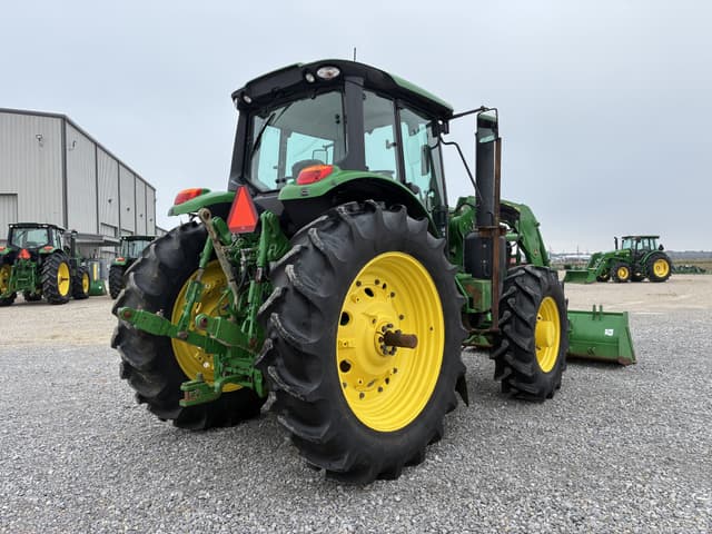 Image of John Deere 6155M equipment image 4