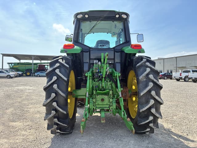 Image of John Deere 6155M equipment image 3