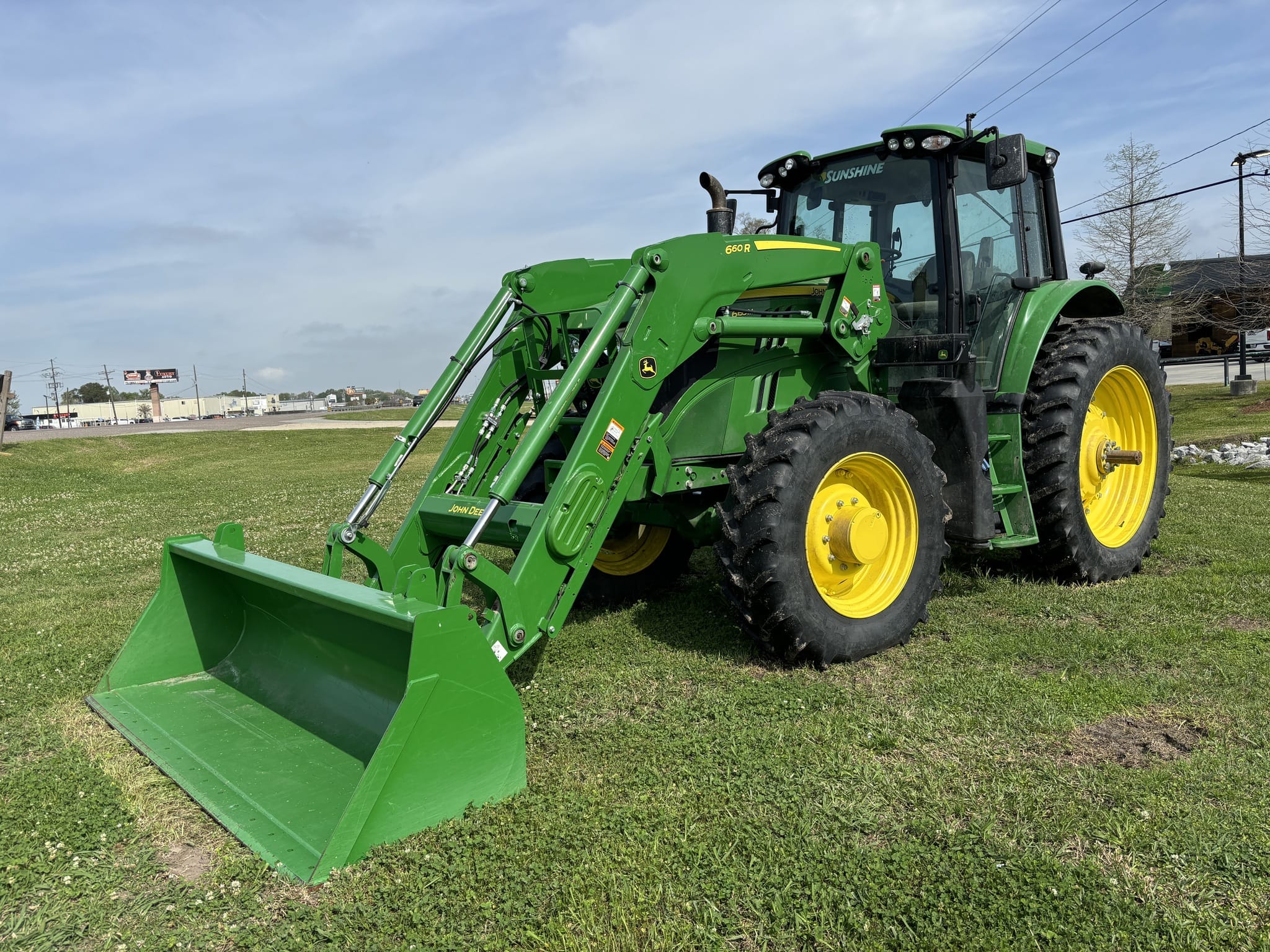 2024 John Deere 6155M Equipment Image0
