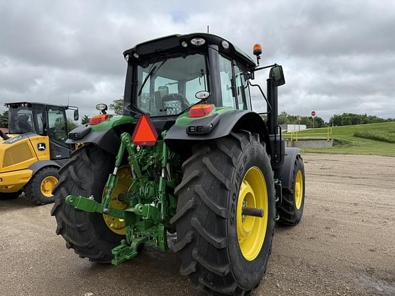 Image of John Deere 6155M equipment image 2