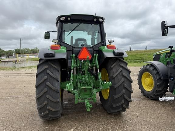 Image of John Deere 6155M equipment image 1